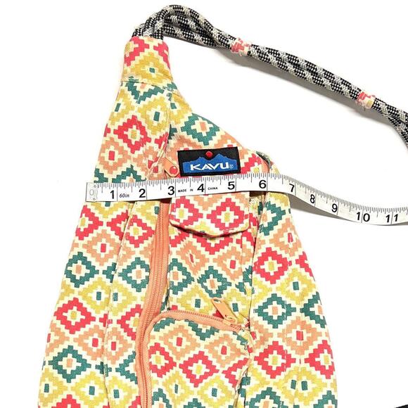 KAVU Crossbody Rope Sling Bag Backpack Tribal Aztec Southwestern Hiking Camping - Picture 13 of 15